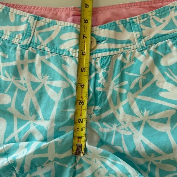 Lilly Pulitzer Light My Fire Blue Dragonfly Print Cotton Shorts Preppy Size 4 - Picture 8 of 11